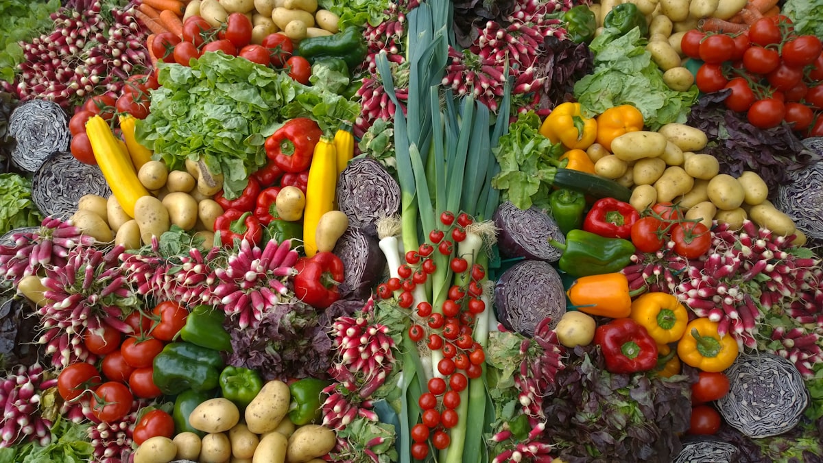 Healthy lifestyle and vitamin-rich foods